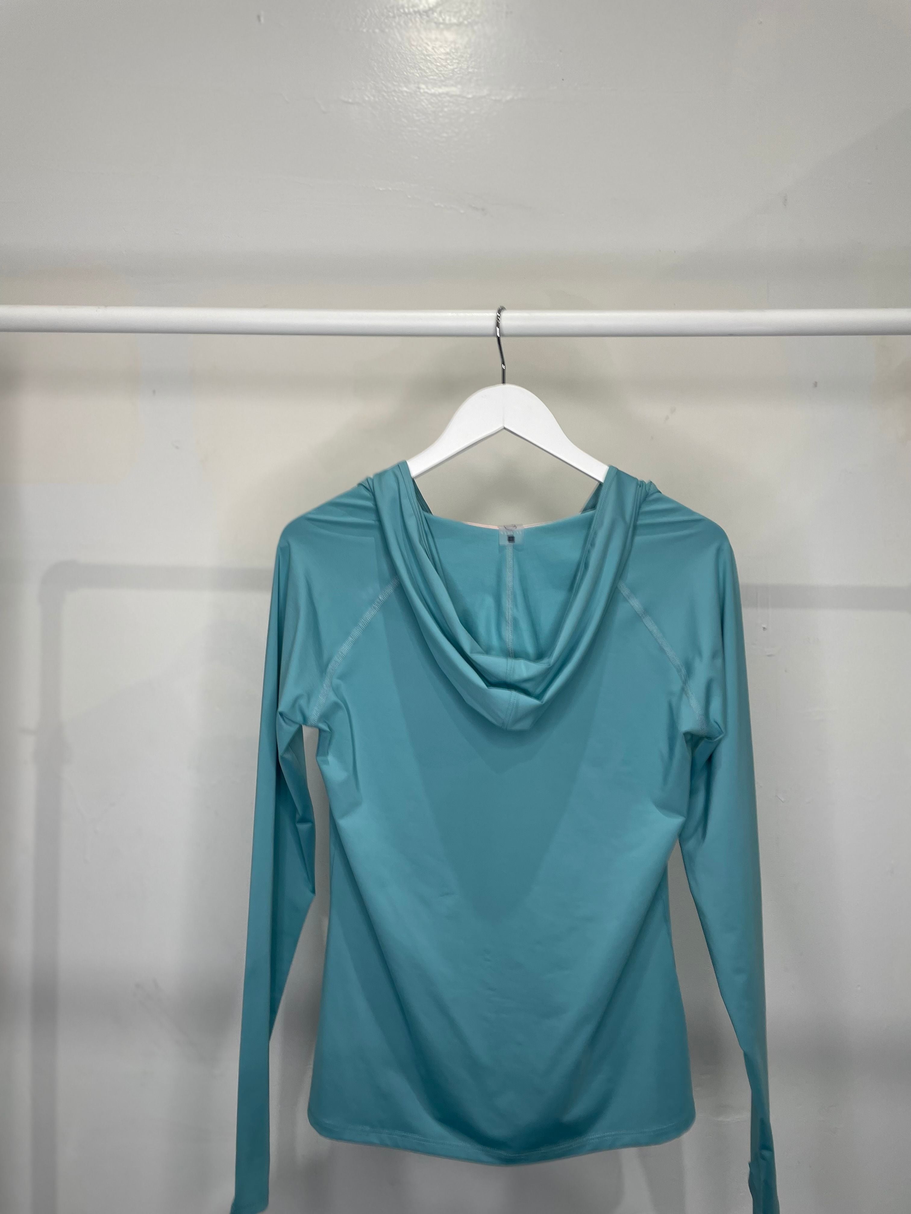 Sample - Classic Hood - Fiji - S - Final Sale