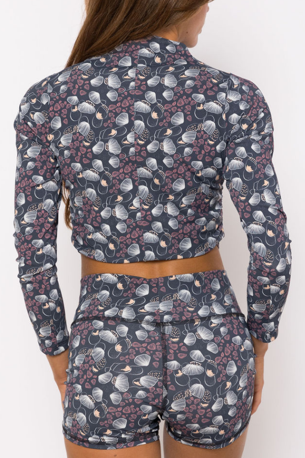 Sample - Long Sleeve Active Top - Dancing Clams - S - Final Sale