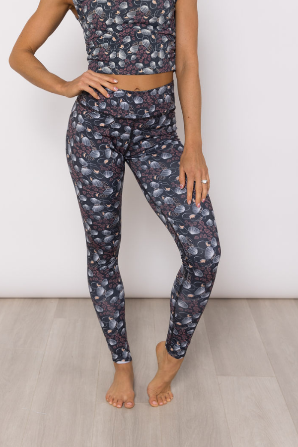 Sample - Legging - Dancing Clams - S - Final Sale